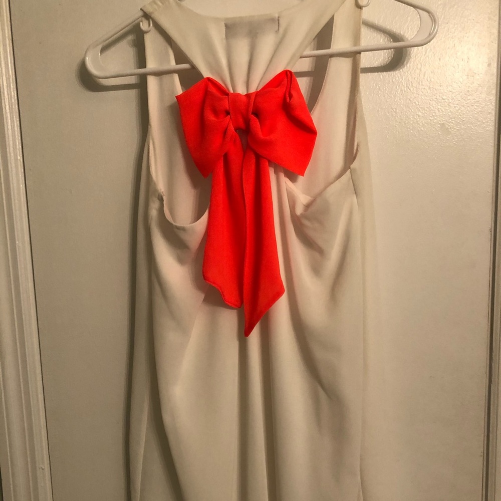 White bow dress